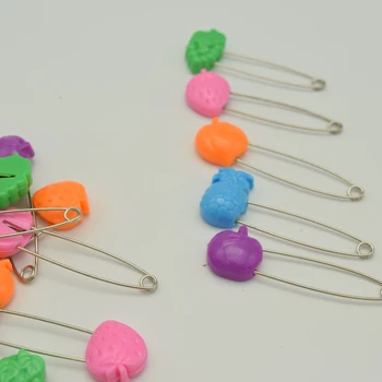 200шт 60-миллиметровых булавок для детских подгузников с разноцветными фруктовыми пластиковыми головками оптом