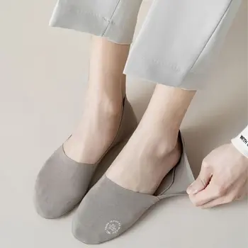 Мужские носки-лодочки, Тонкие летние Хлопчатобумажные носки, Невидимый нескользящий носок с мелким вырезом, однотонные повседневные универсальные чулки с принтом